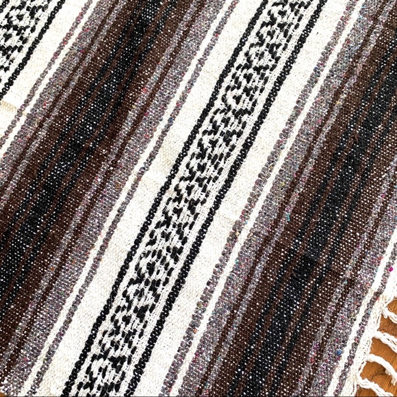 NEW authentic Mexican handmade rug blanket - Picture 4 of 6